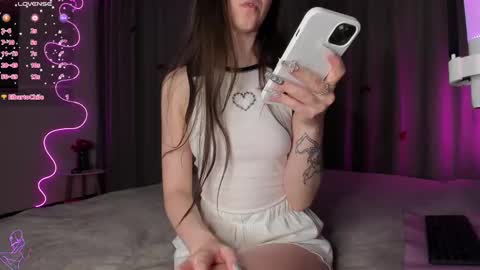 sweet_sonechka online show from February 16, 9:16 pm