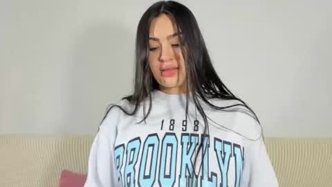 sweet_sophie_7 online show from January 24, 4:06 pm