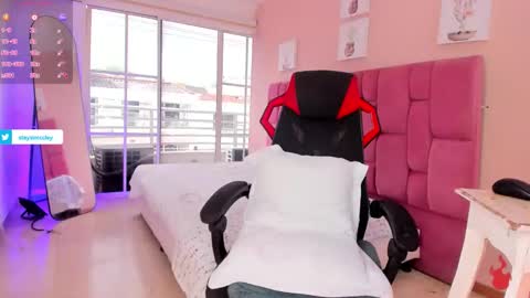 sweet_stacie online show from October 18, 1:56 pm