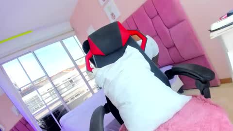 sweet_stacie online show from March 13, 2:23 pm