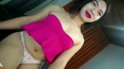 sweet_trexie online show from April 16, 11:07 pm