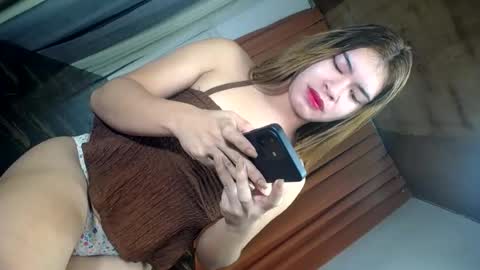 sweet_trexie online show from June 12, 10:52 pm