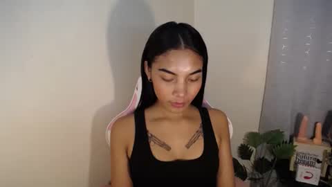 Trisha online show from November 7, 7:25 pm