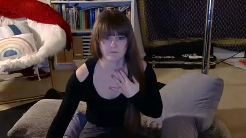 Heidi Brenner - Please check bio for schedule  FAQ online show from February 17, 11:31 pm