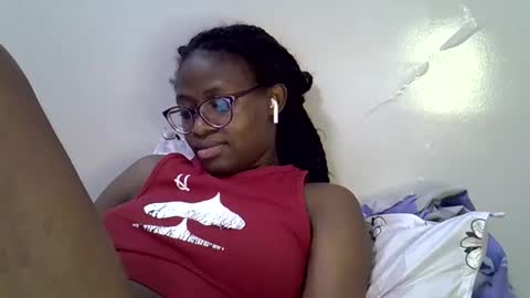 sweet_zarah online show from April 26, 7:00 pm