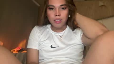 alexa your one and only queen online show from December 18, 6:10 am