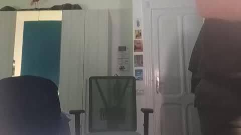 sweetandstrongjoy online show from October 29, 1:52 am