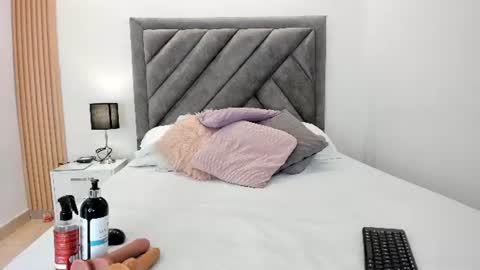ANDY  online show from June 16, 1:58 pm