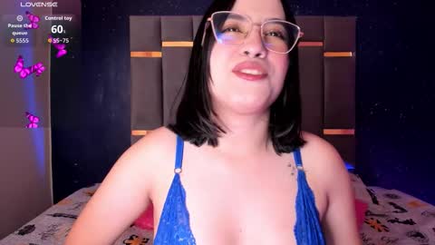 Annie online show from November 7, 4:01 am