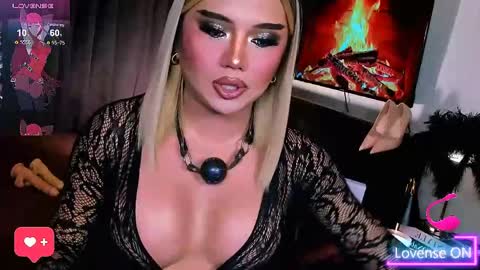 BELLA online show from May 25, 12:22 pm