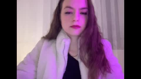 SweetBlueBirds online show from April 16, 6:19 pm