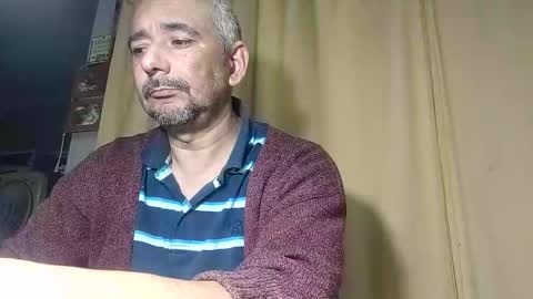 sweetcuervo independent model online show from April 22, 2:03 am