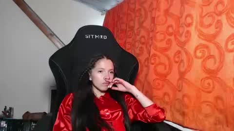 sweetdam12 online show from January 9, 7:29 pm