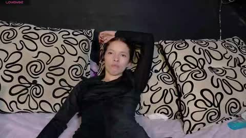 sweetdam12 online show from October 27, 8:46 pm