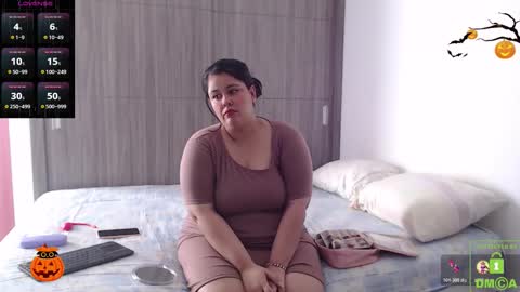         online show from October 24, 2:02 pm