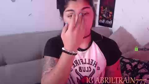 Abril online show from September 20, 2:07 pm