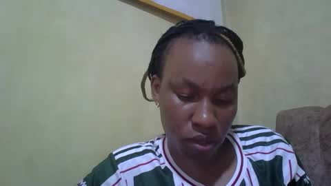 Snapshot of sweetdiva2012 chatting on December 2, 12:51 pm sweetdiva2012 online show from December 2, 12:51 pm