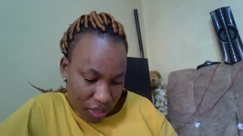 Snapshot of sweetdiva2012 chatting on October 8, 5:05 am sweetdiva2012 online show from October 8, 5:05 am