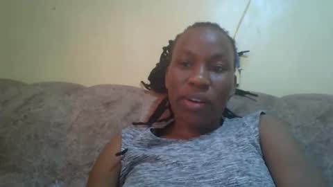 sweetdiva2012 online show from March 13, 7:59 am