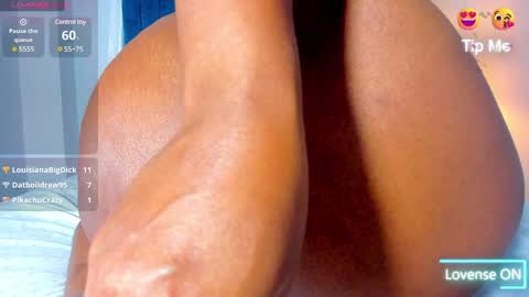 Mia online show from February 6, 3:41 pm