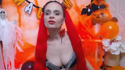 Sweeteest Julie online show from November 1, 11:07 pm