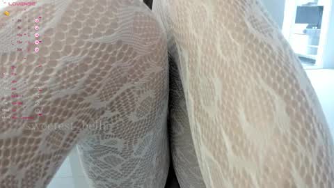 Bella online show from March 25, 3:07 pm