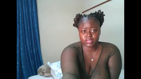 sweetest_snack online show from April 9, 1:38 am