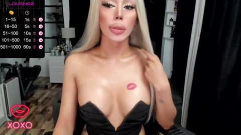 CANDACE online show from October 9, 4:32 am