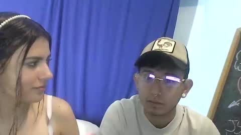 sweetevil19 online show from January 11, 1:48 am