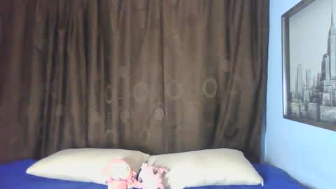 sweetevil19 online show from February 4, 3:22 am