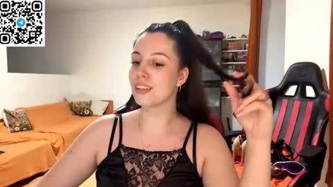 Joanna online show from June 24, 7:02 pm