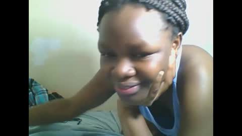 Snapshot of sweetgal2025 chatting on June 11, 12:43 am EUNICE online show from June 11, 12:43 am