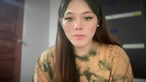 Ayesha online show from December 18, 1:11 am