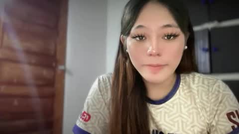 Ayesha online show from December 18, 1:17 pm