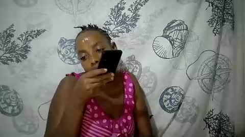 sweetgirls599176 online show from July 28, 6:42 pm