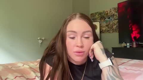 Snapshot of sweetharley08 chatting on February 22, 11:36 pm Harley online show from February 22, 11:36 pm