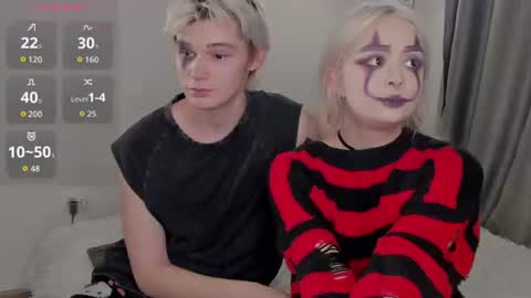 sweethearts_friends online show from July 24, 10:41 pm
