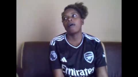 Snapshot of sweetib1 chatting on February 25, 9:31 am sweetib1 online show from February 25, 9:31 am