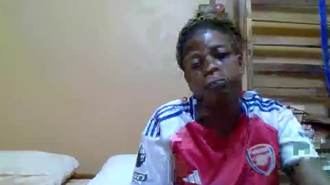 Snapshot of sweetib1 chatting on March 11, 5:49 am sweetib1 online show from March 11, 5:49 am