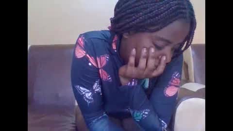 Snapshot of sweetib1 chatting on October 12, 7:07 am sweetib1 online show from October 12, 7:07 am