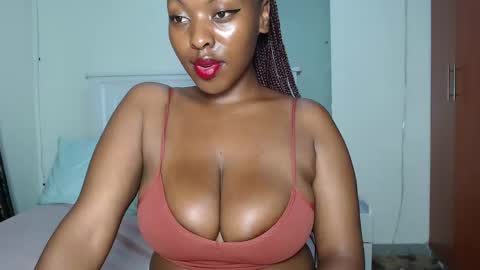 euny online show from March 12, 8:20 pm