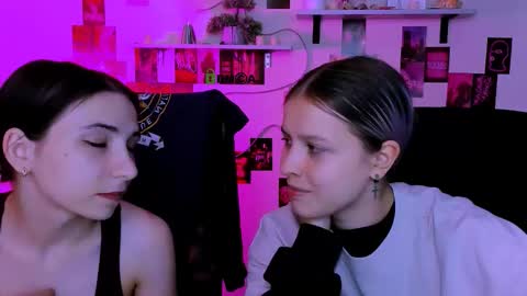 Chloe online show from March 19, 9:46 am