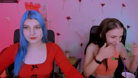 Chloe online show from April 2, 8:45 am