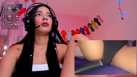 Snapshot of sweetie_cloe chatting on July 14, 2:12 pm sweetie_cloe online show from July 14, 2:12 pm
