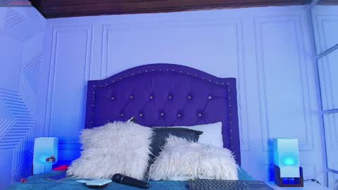 violeta online show from April 8, 3:17 am