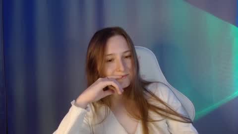 Annie online show from January 15, 9:09 pm