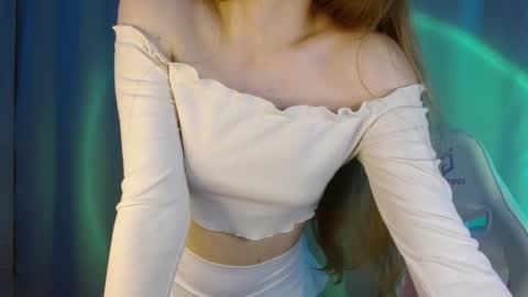 Annie online show from September 22, 7:27 pm