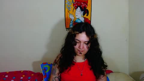 Snapshot of sweetie_maryy chatting on May 3, 5:41 pm Maria my insta sweetie maryy online show from May 3, 5:41 pm