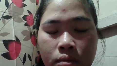 sweetiecummer318712 online show from February 28, 11:55 am