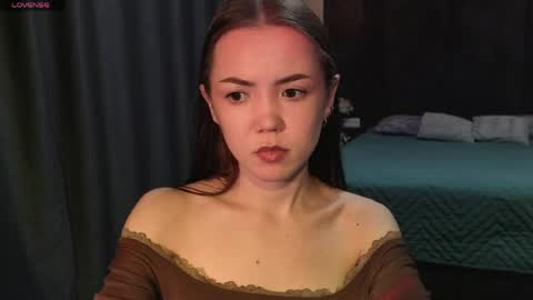 Snapshot of sweetieee_kira chatting on April 26, 3:15 am sweetieee_kira online show from April 26, 3:15 am